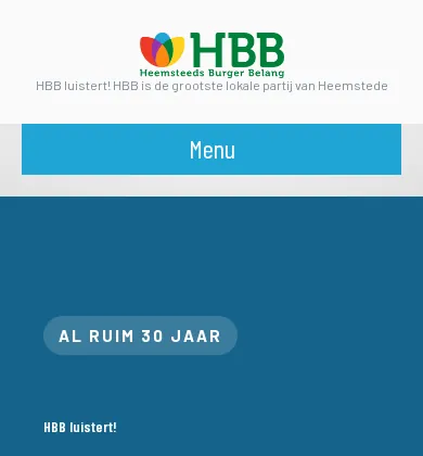 Bovenkant van dezelfde homepage op een telefoon: logo, menuknop en kop